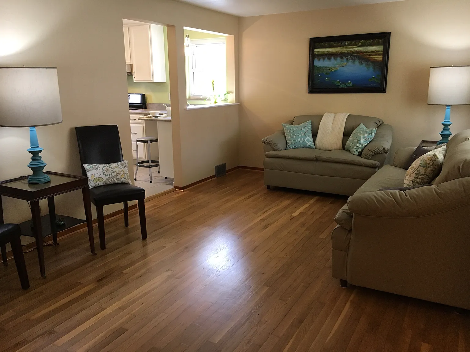 308 Rickey Dr photo 1