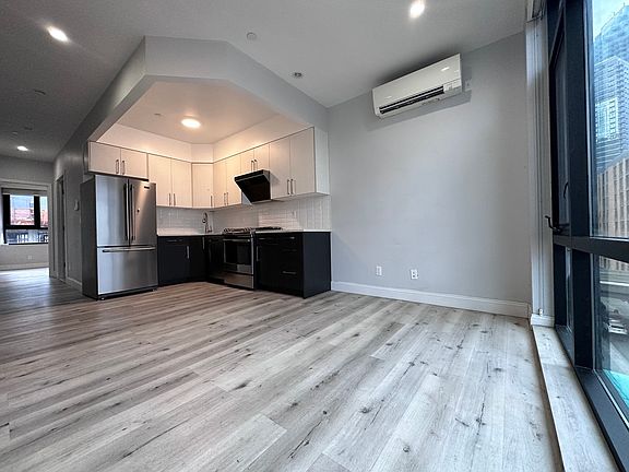 2nd image of 42-43 27th St #5A