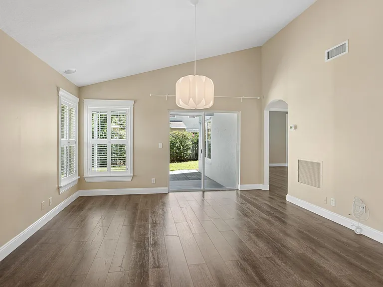 67 King Fisher Way — Photo 21