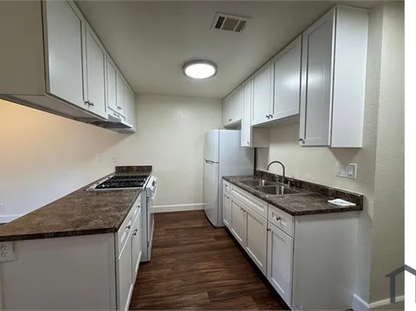 25942 Domingo Ave #6, Capistrano Beach, CA 92624
