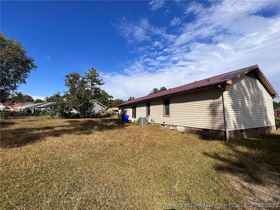 2nd image of 3301 Red Fox Rd