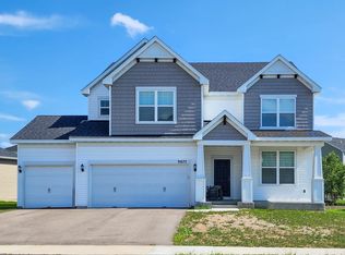 9875 Ambrose Rd, Woodbury, MN 55129