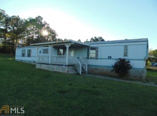 695 Smith Cemetery Rd, Winder, GA 30680