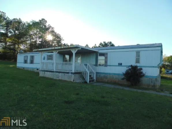 695 Smith Cemetery Rd, Winder, GA 30680