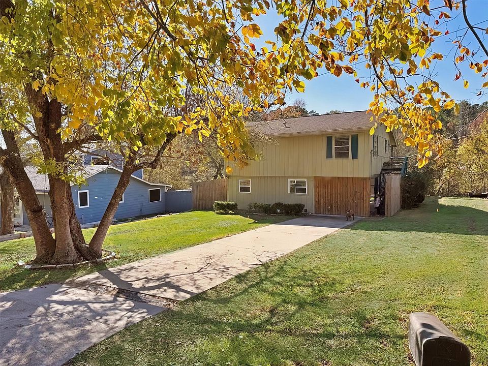 1st image of 190 White Oak Cir