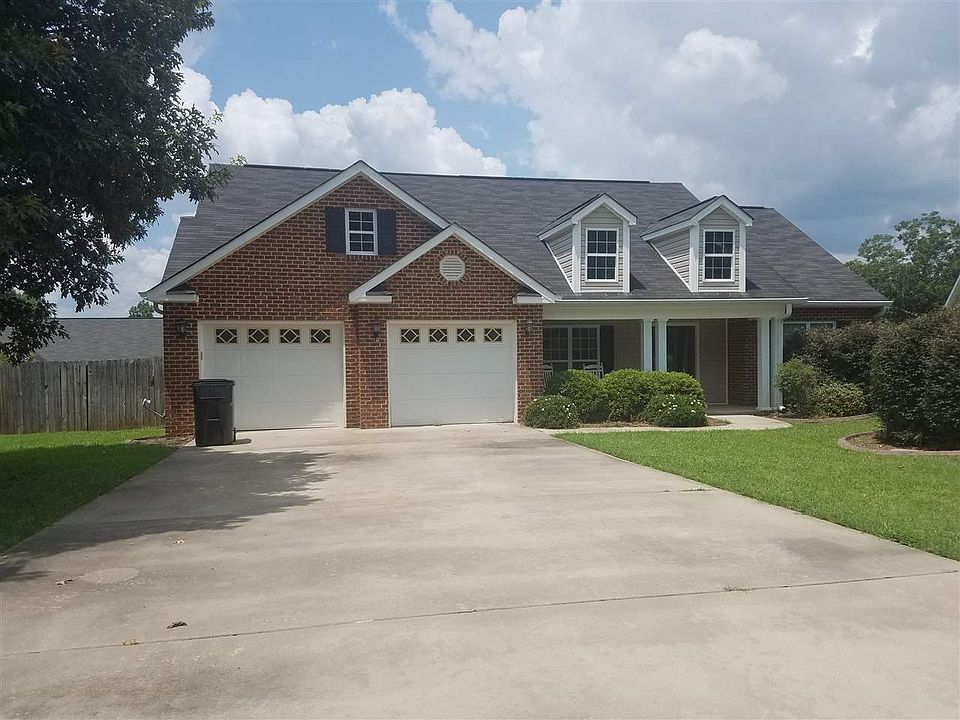 1st image of 124 Blackstone Ct