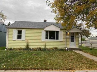 2449 Harris St, Ferndale, MI 48220