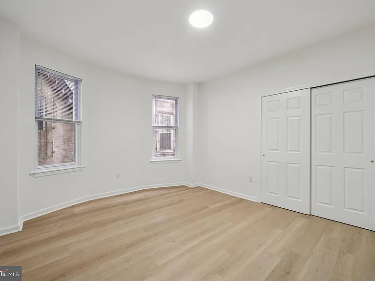 5431 Walnut St #1 — Photo 6