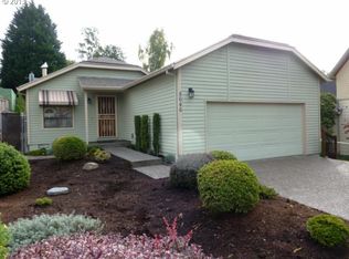 8646 SW 9th Ave, Portland, OR 97219