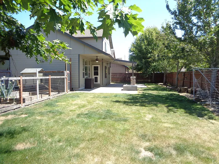 3426 Duck Pl — Photo 17