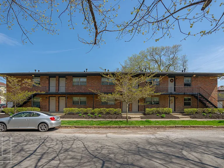 1308 - 1326 Dennison Ave — Photo 40