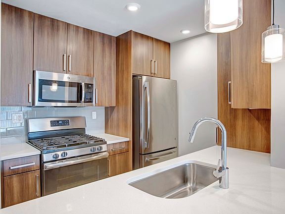 4th image of 746 Mamaroneck Ave APT 1424