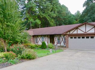 284 Ridgecrest Rd, Jackson, TN 38305