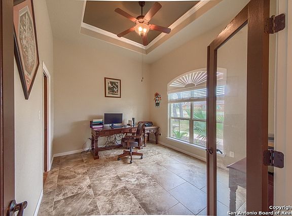 4th image of 112 Bucks Ln