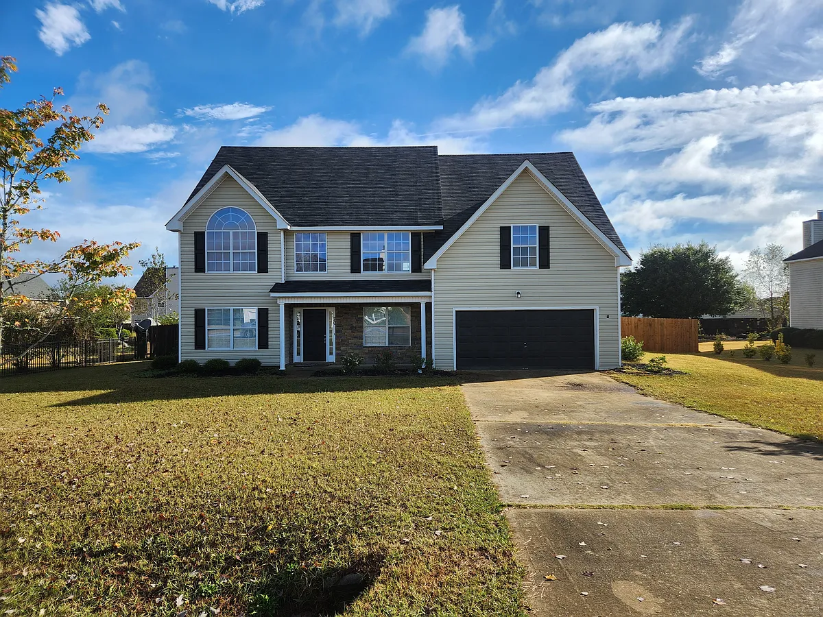 Building Photo - 70 Seminole Trl