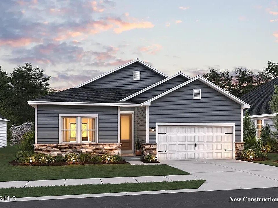 1st image of 924 Darter Dr