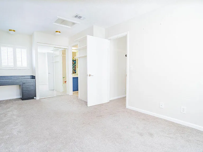 950 S Kanner Hwy #Townhouse 124 — Photo 26