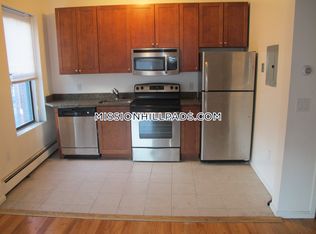 92 Blue Hill Ave #2, Roxbury, MA 02119