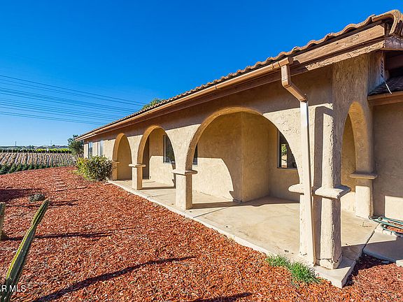 2nd image of 10701 Citrus Dr