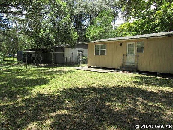 3rd image of 3229 NW 19th St