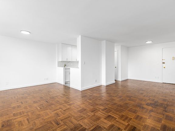 4th image of 401 E 86th St APT 9C