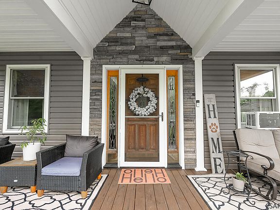 3rd image of 2605 Wehrum Rd