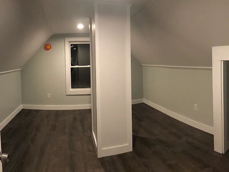 237 Locust St — Photo 11