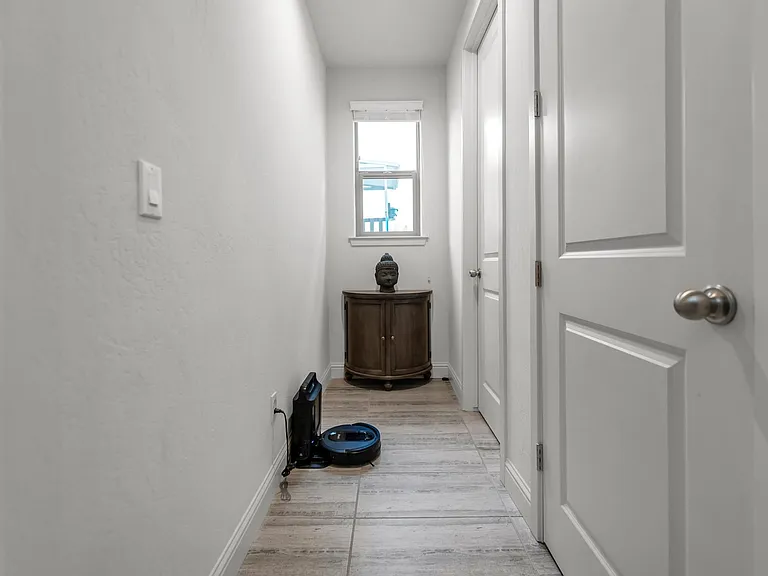 4411 S Ernest St — Photo 16