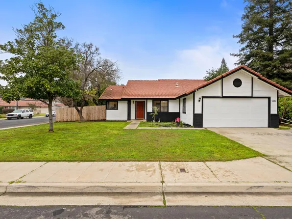 2231 Escalon Ave, Clovis, CA 93611