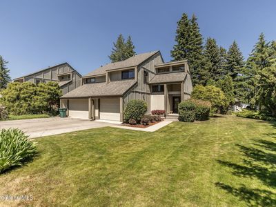 1057 E Loch Lomond Ct, Hayden Lake, ID, 83835