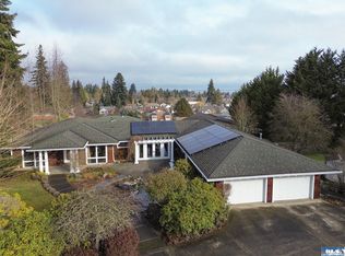 221 Fogarty Ave, Pt Angeles, WA