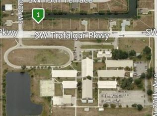 2129 Trafalgar Pkwy, Cape Coral, FL 33991