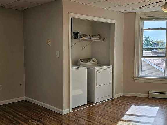 5th image of 31 S Grant St #2