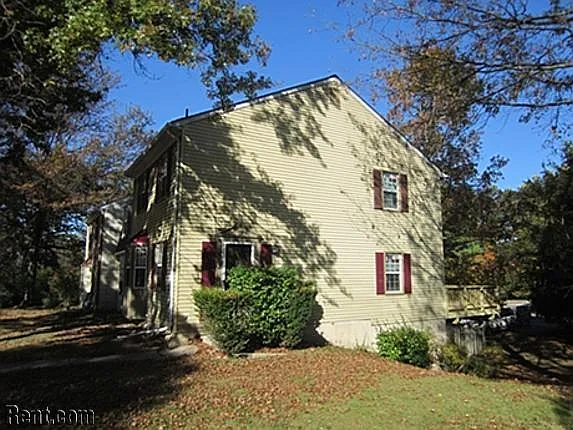 3502 Split Rail Ln