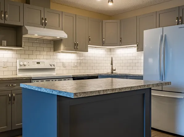 10535 122nd St NW #227, Edmonton, AB T5N 4B7