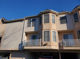 122 Adamecs Way, South Amboy, NJ 08879