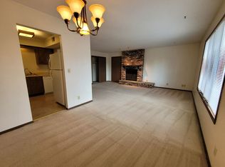 1008 Bridgit Ct SE APT 3, Cedar Rapids, IA 52403