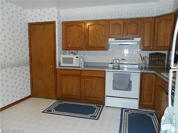 5th image of 108 Meadow Dr