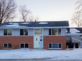 1850 Charbonier Rd, Florissant, MO 63031
