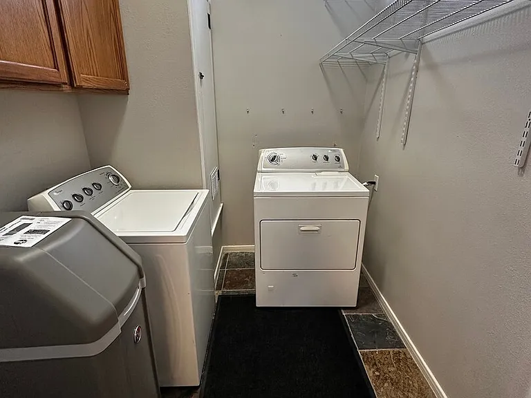S 1st St — Photo 20