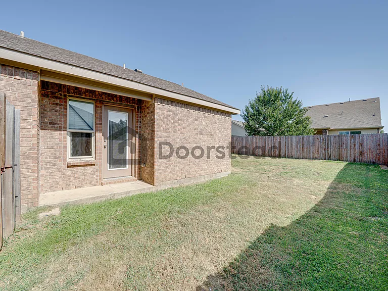 8924 Whirlwind Trl — Photo 23
