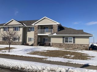 340 E Franklin St #204, Eldridge, IA