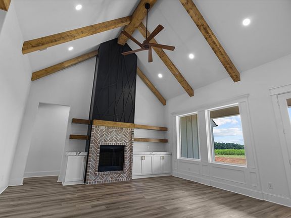 2nd image of 714 County Road 3807