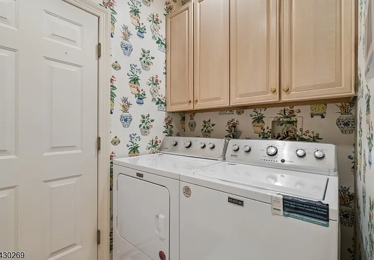 8 Morgan Ct — Photo 18