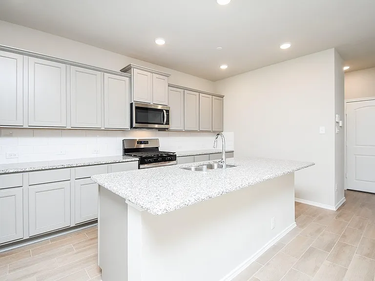 2910 Scanlan Mdw #18 — Photo 8