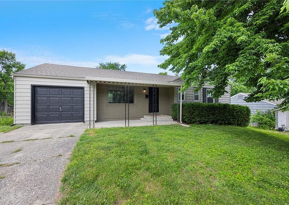 1st image of 2916 N McComas Ln