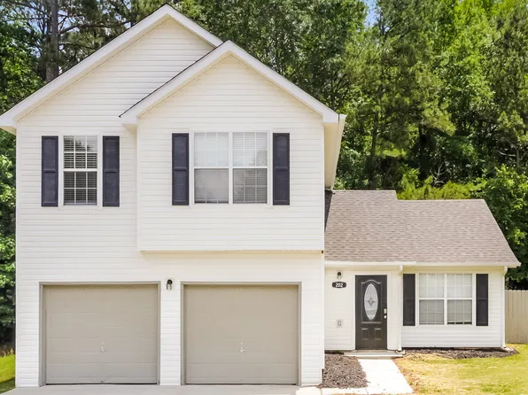 202 Goldleaf Dr, Hampton, GA 30228