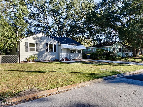 3rd image of 3373 Sylvia St