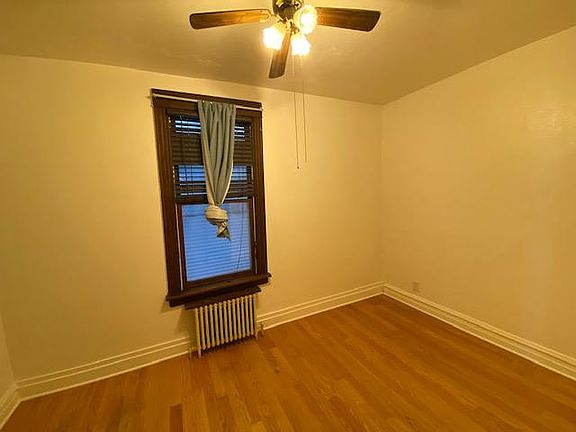 4th image of 3455 N Seeley Ave #1
