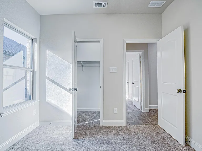7819 Cypress Dr — Photo 18